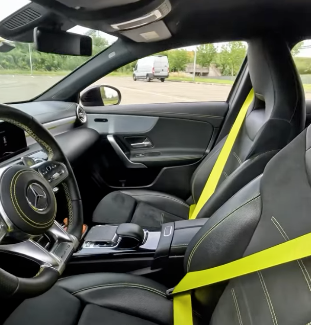 Cintura personalizzata Rebelt — auto di Andrea
